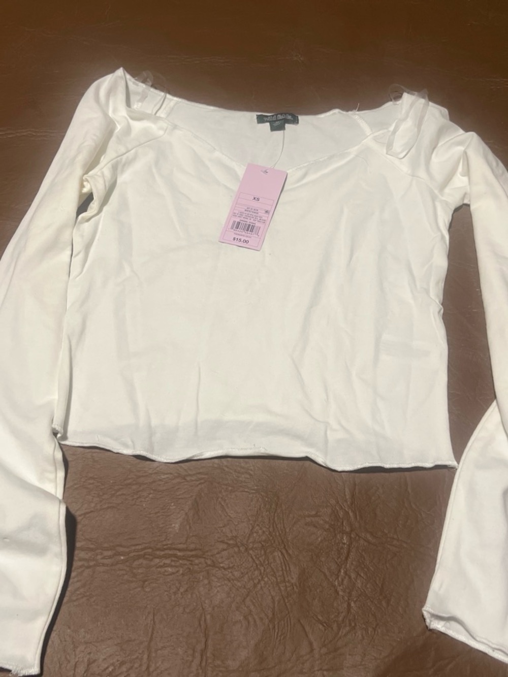 wild fable White Long-Sleeve Scoop Neck Crop Top
